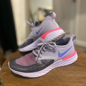 Nike Running Nikereact sneakers EUC